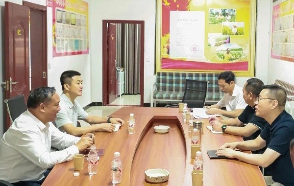 走访全国人大代表 听需问计促发展